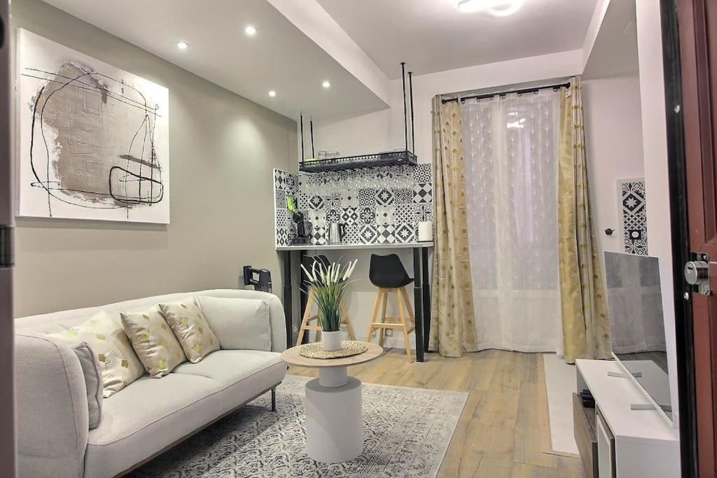 La Demeure Des 3 Colombes Apartment Bois-Colombes Luaran gambar