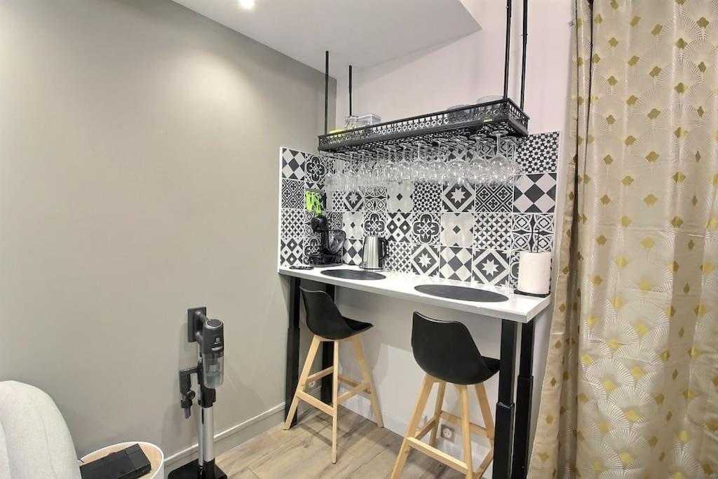 La Demeure Des 3 Colombes Apartment Bois-Colombes Luaran gambar