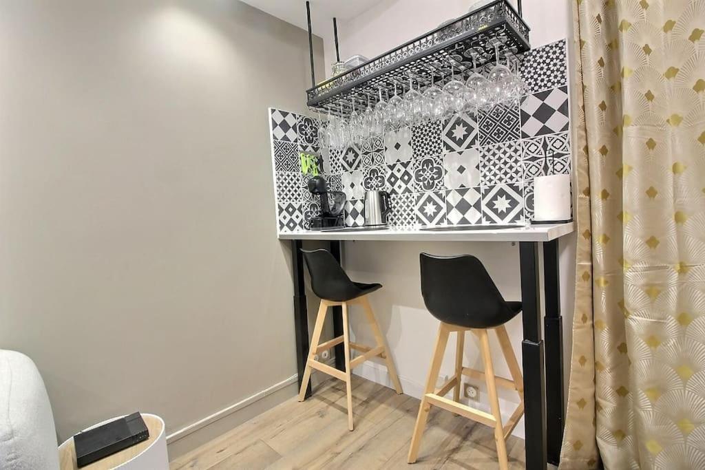 La Demeure Des 3 Colombes Apartment Bois-Colombes Luaran gambar