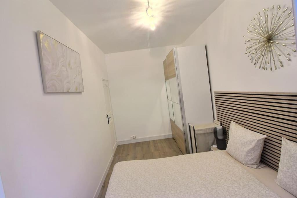 La Demeure Des 3 Colombes Apartment Bois-Colombes Luaran gambar