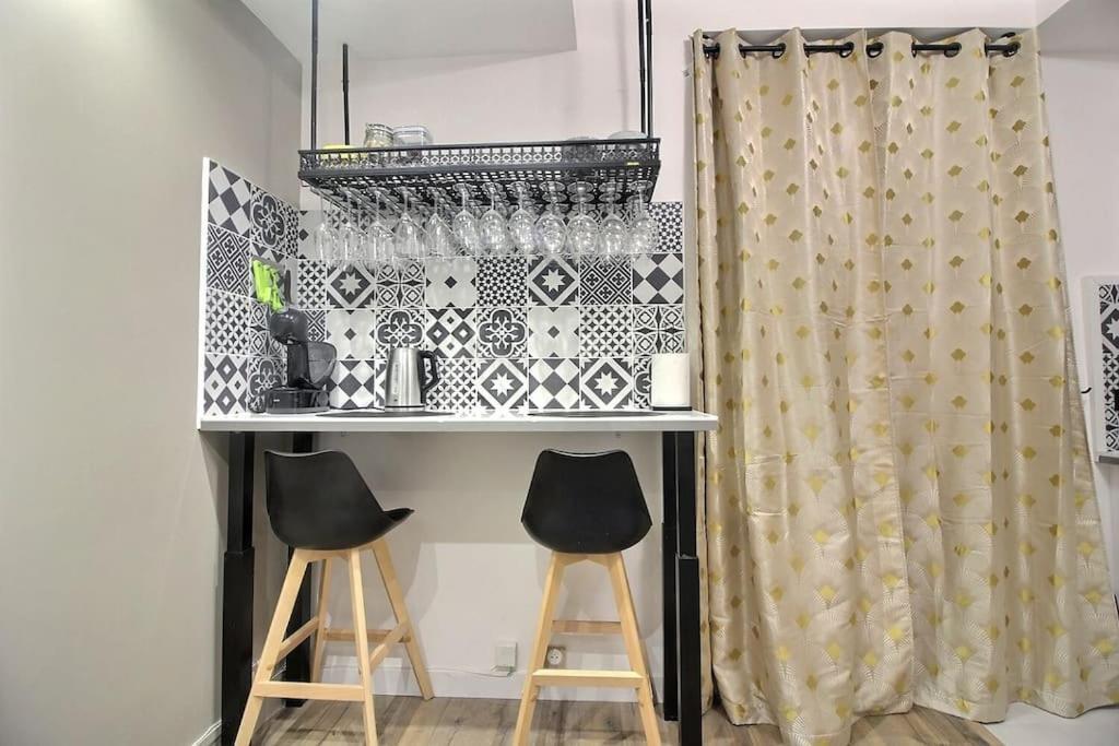 La Demeure Des 3 Colombes Apartment Bois-Colombes Luaran gambar