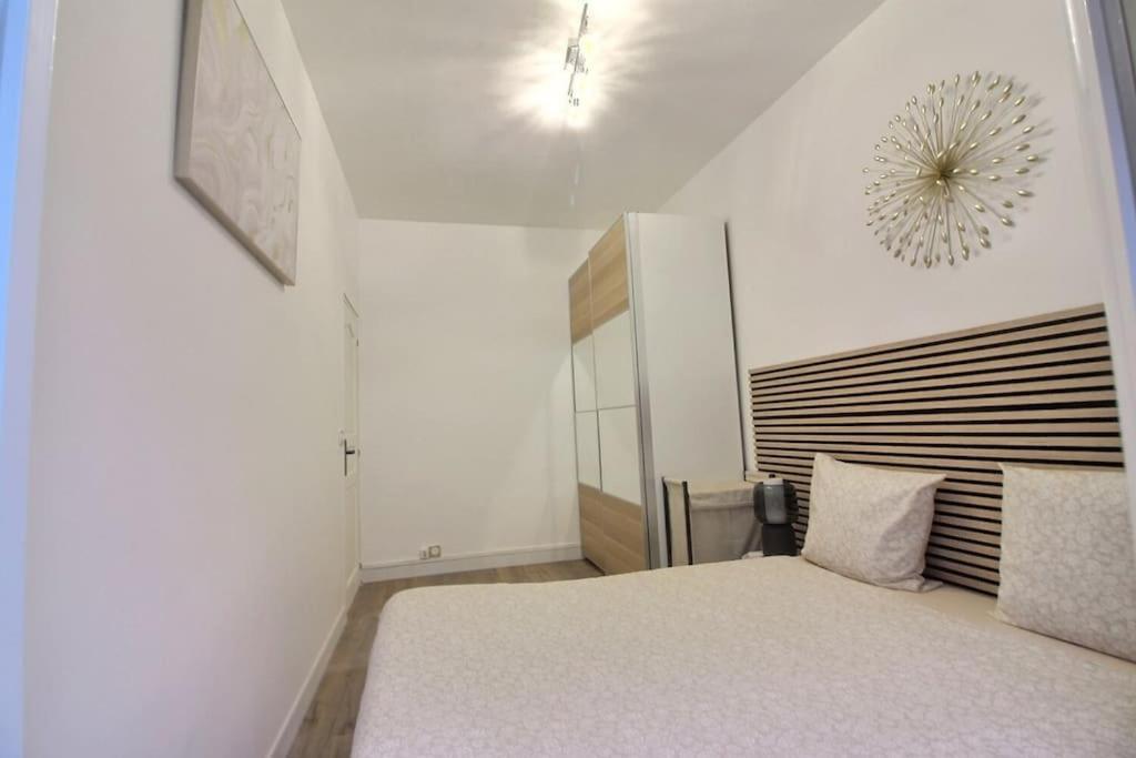 La Demeure Des 3 Colombes Apartment Bois-Colombes Luaran gambar