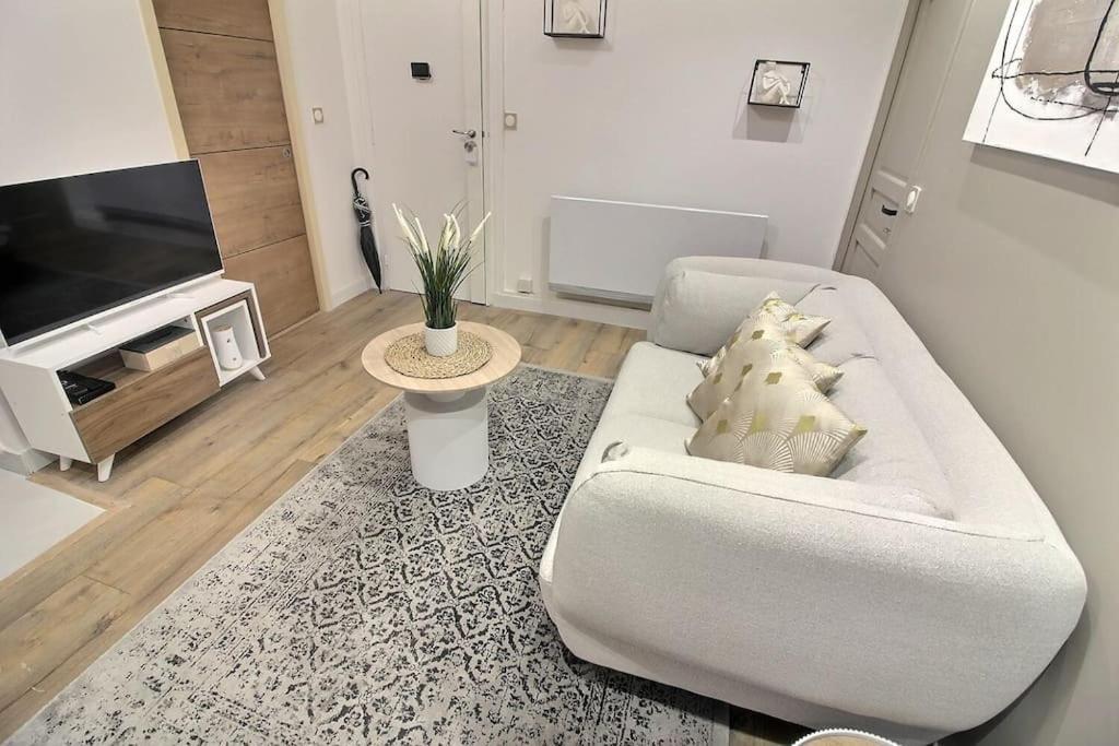 La Demeure Des 3 Colombes Apartment Bois-Colombes Luaran gambar